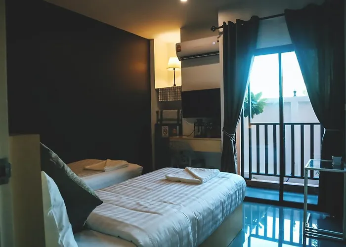 Отель The Bed Donmueang 4*